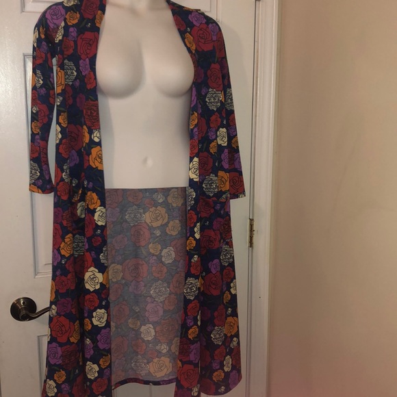 Lularoe Sarah - Picture 1 of 5